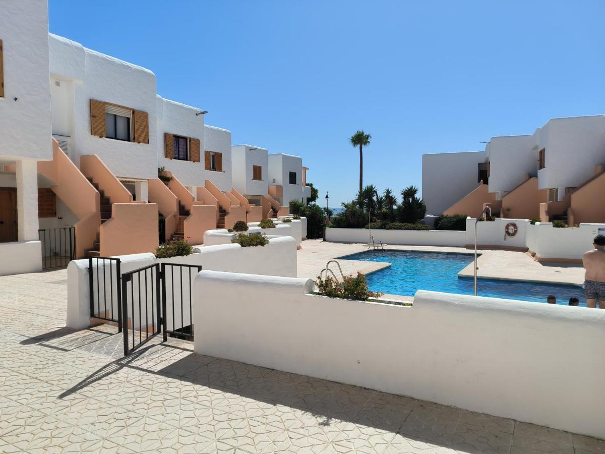 Piscina, Wifi, Patio Con Vistas Lägenhet Tarifa Exteriör bild