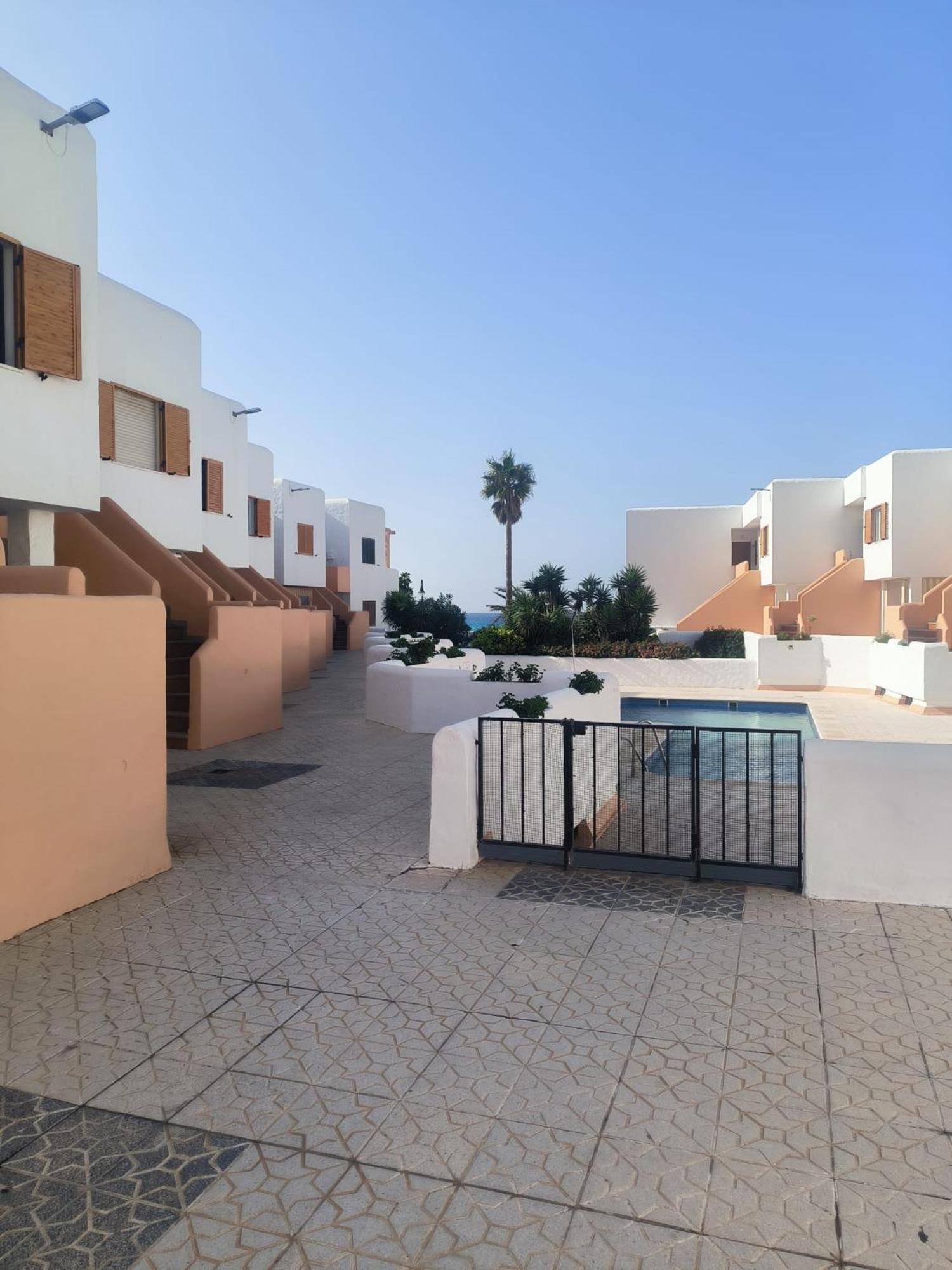 Piscina, Wifi, Patio Con Vistas Lägenhet Tarifa Exteriör bild